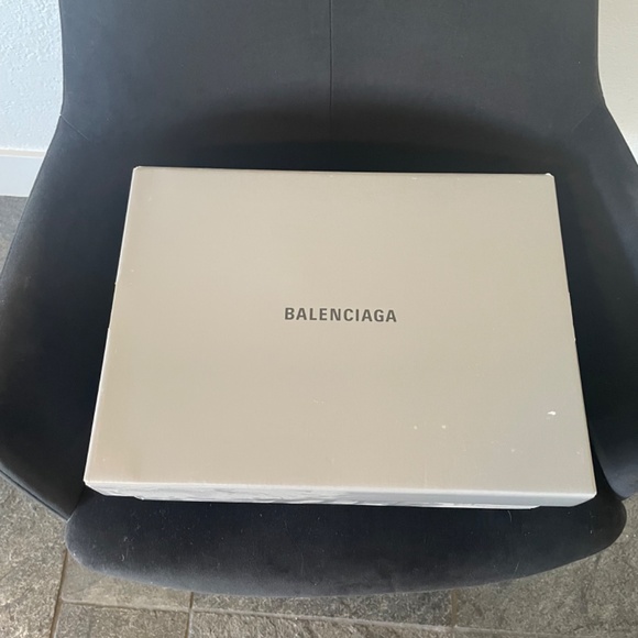 Men’s Balenciaga Speed LT Sneaker/ Knit Simple sole - Picture 4 of 5